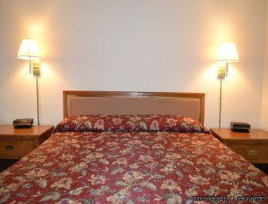 Knights Inn Ft Wayne Форт Уейн Екстериор снимка